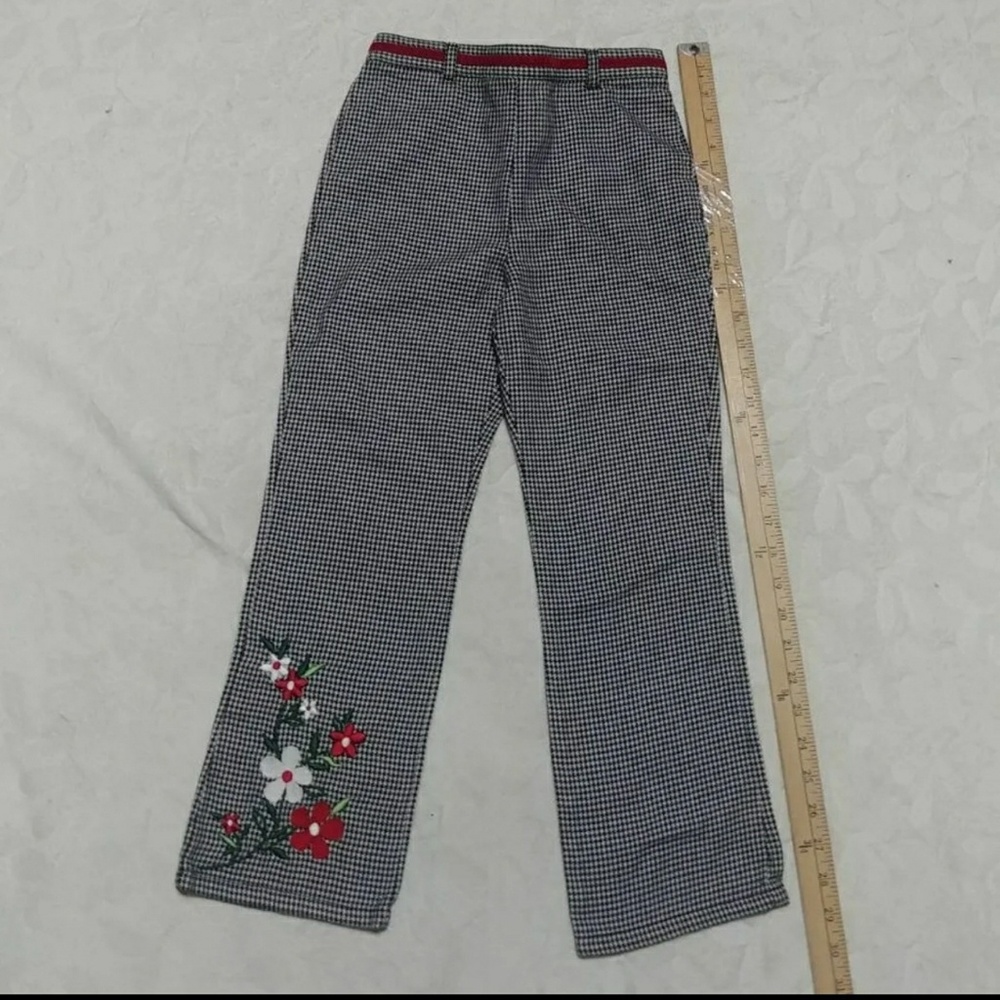 Embroidered flowers on houndstooth pants, Gymboree